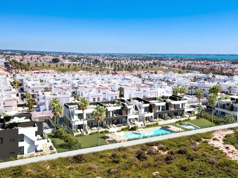 Bungalows con jardín o solárium en Ciudad Quesada, Alicante