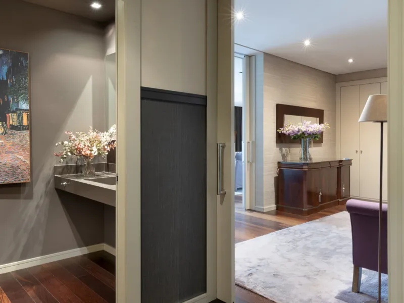 Spacious Refurbished Apartment with Terrace and Pool in Bonanova, Barcelona
