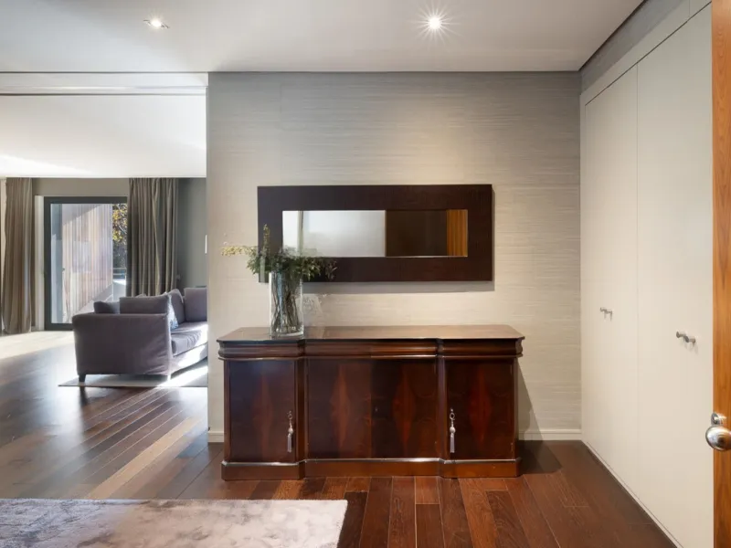 Spacious Refurbished Apartment with Terrace and Pool in Bonanova, Barcelona