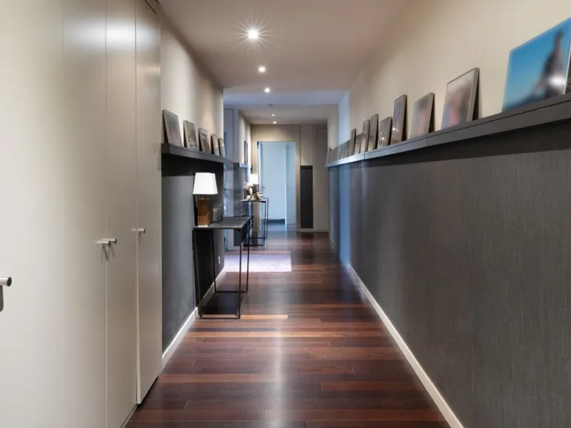 Spacious Refurbished Apartment with Terrace and Pool in Bonanova, Barcelona