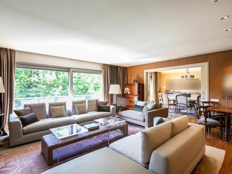 Exclusive 400 m² Apartment in Les Tres Torres, Barcelona