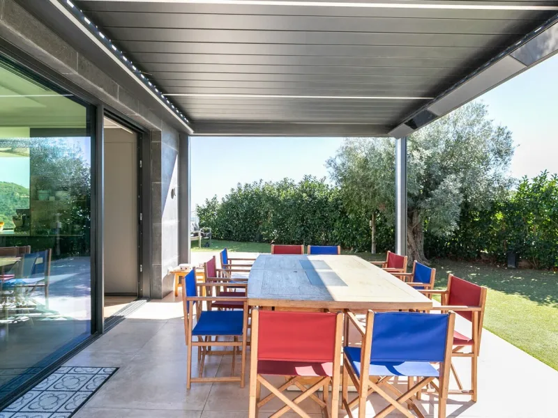 Luxury Villa with Panoramic Views and Infinity Pool in Vallvidrera, Barcelona