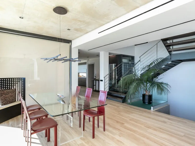 Luxury Villa with Panoramic Views and Infinity Pool in Vallvidrera, Barcelona