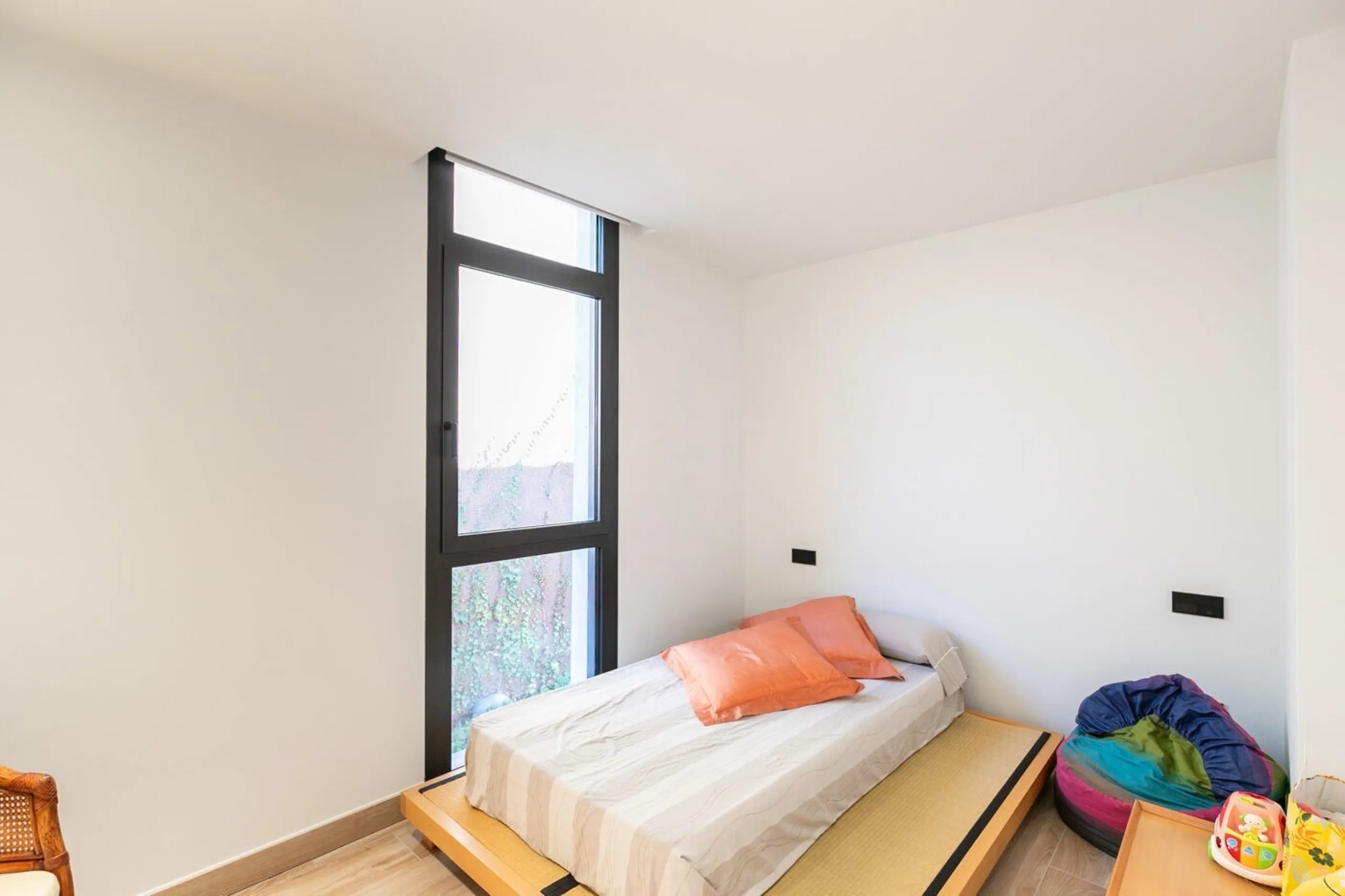 Luxury Villa with Panoramic Views and Infinity Pool in Vallvidrera, Barcelona
