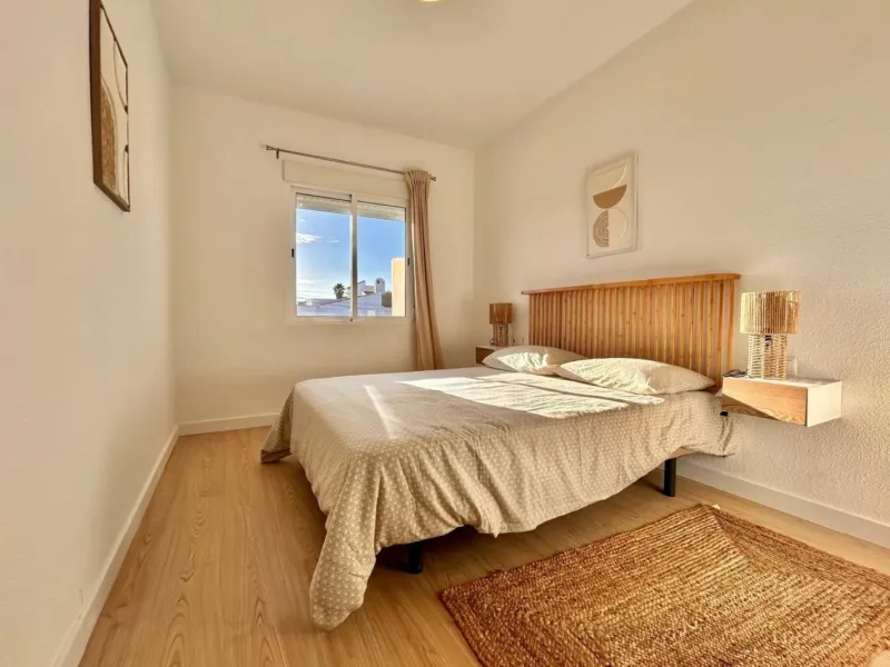 Отремонтированные апартаменты у моря в Orihuela Costa, Аликанте
