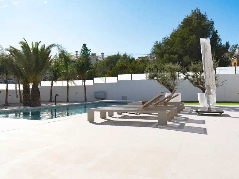 Modern Villa with Private Pool in Benejúzar, Alicante