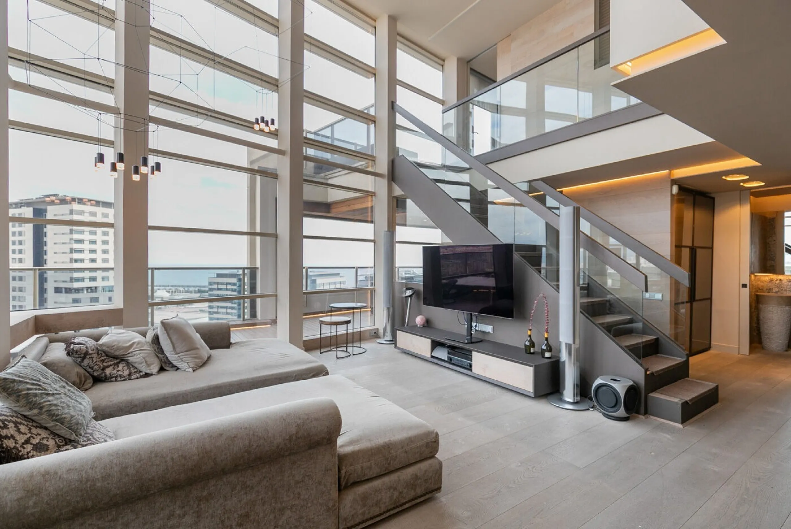 Duplex Penthouse with Terraces and Panoramic Views in the Illa del Llac Complex, Diagonal Mar, Barcelona