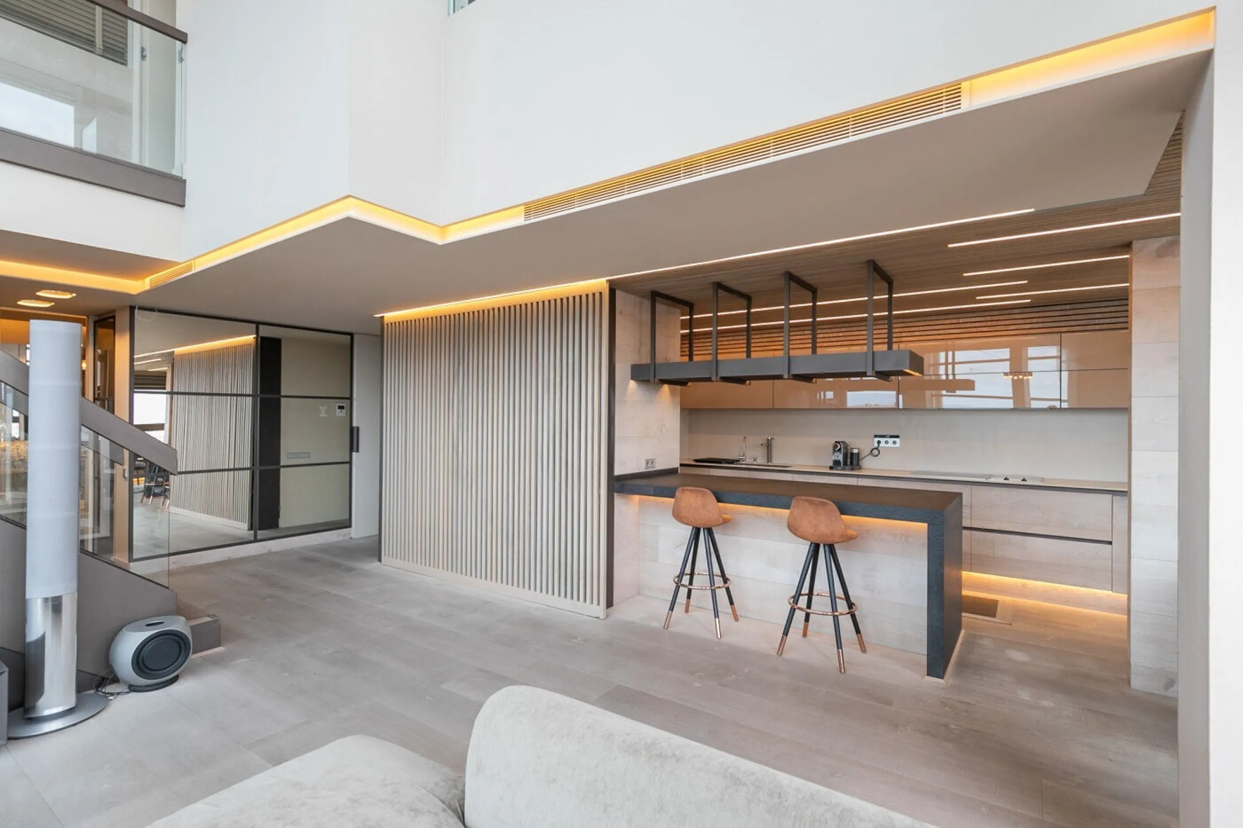 Duplex Penthouse with Terraces and Panoramic Views in the Illa del Llac Complex, Diagonal Mar, Barcelona