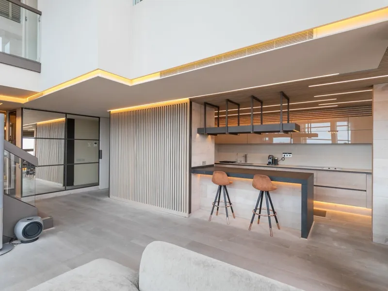 Duplex Penthouse with Terraces and Panoramic Views in the Illa del Llac Complex, Diagonal Mar, Barcelona