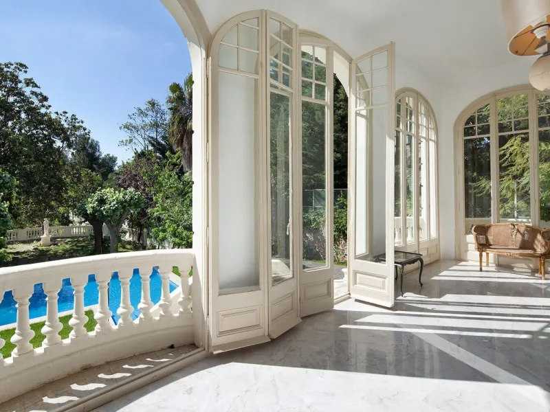 Exclusive Mansion with Garden, Pool and Guest House in Prestigious Pedralbes, Barcelona