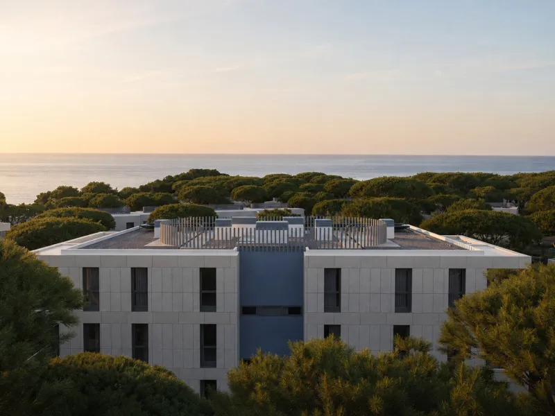 Exclusive gated premium residential complex by the sea, within a golf club on the Costa Dorada coast