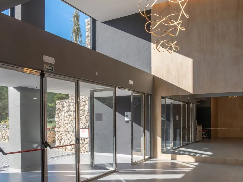 Spectacular Modern Apartments with Sea and Golf Course Views in Benidorm, Alicante