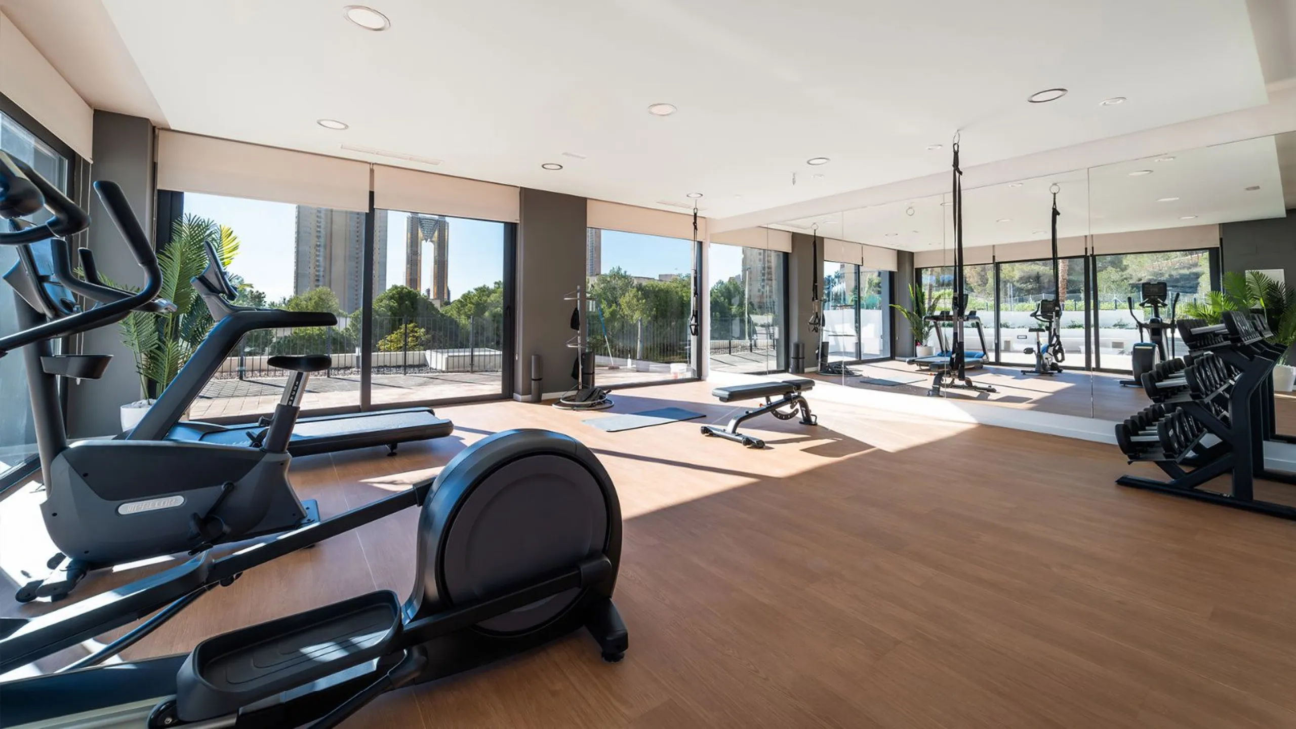 Spectacular Modern Apartments with Sea and Golf Course Views in Benidorm, Alicante