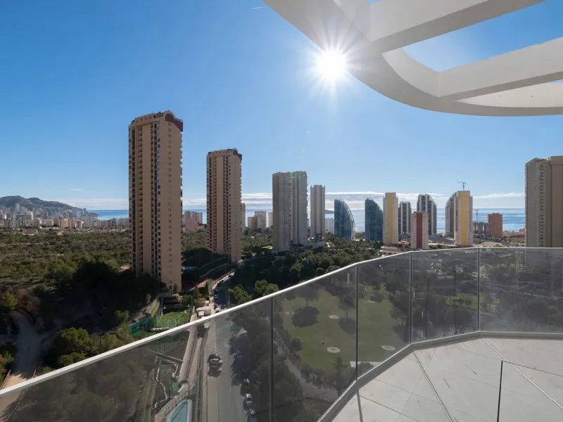 Spectacular Modern Apartments with Sea and Golf Course Views in Benidorm, Alicante