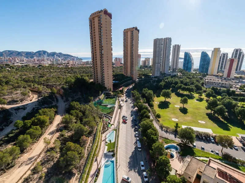Spectacular Modern Apartments with Sea and Golf Course Views in Benidorm, Alicante
