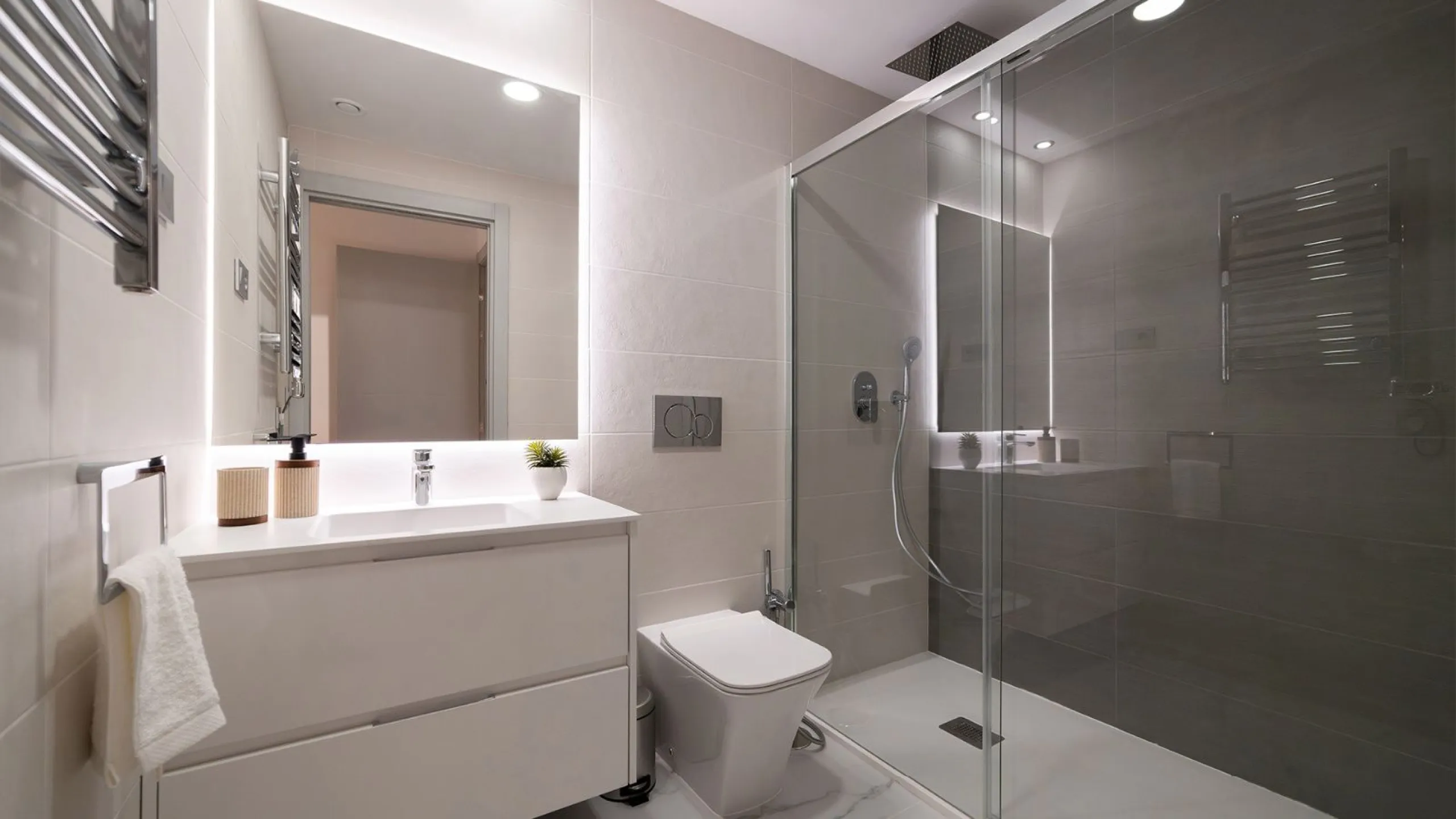 Spectacular Modern Apartments with Sea and Golf Course Views in Benidorm, Alicante