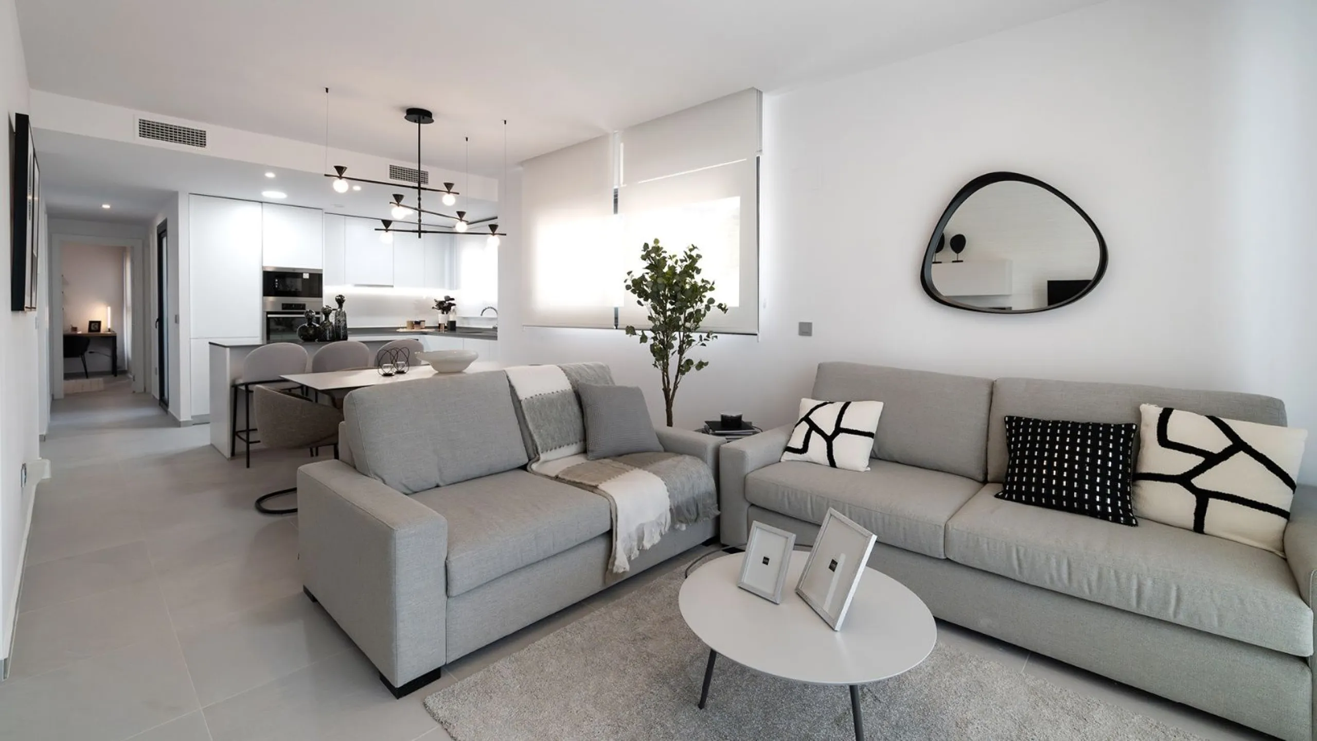 Spectacular Modern Apartments with Sea and Golf Course Views in Benidorm, Alicante
