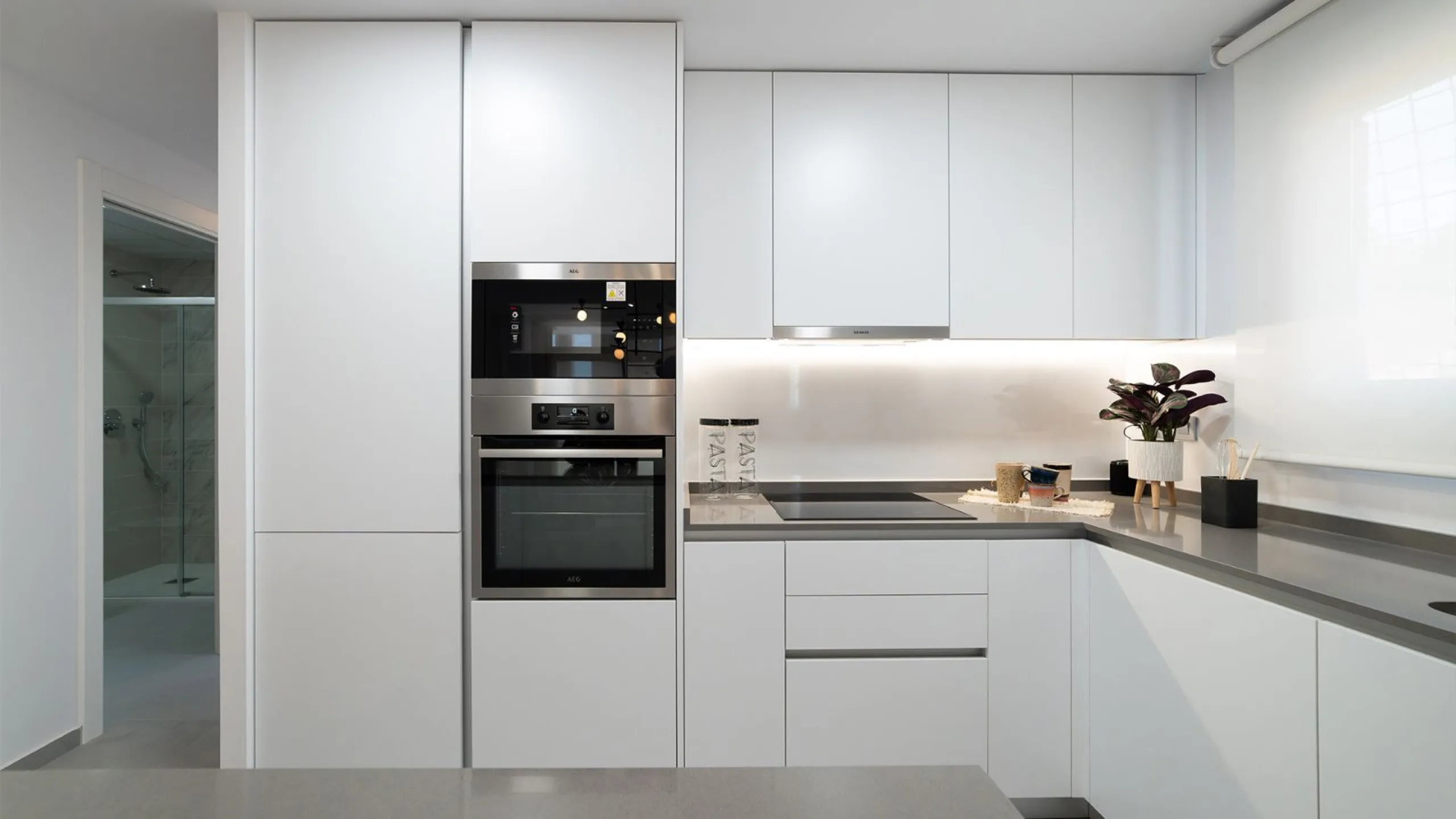 Spectacular Modern Apartments with Sea and Golf Course Views in Benidorm, Alicante