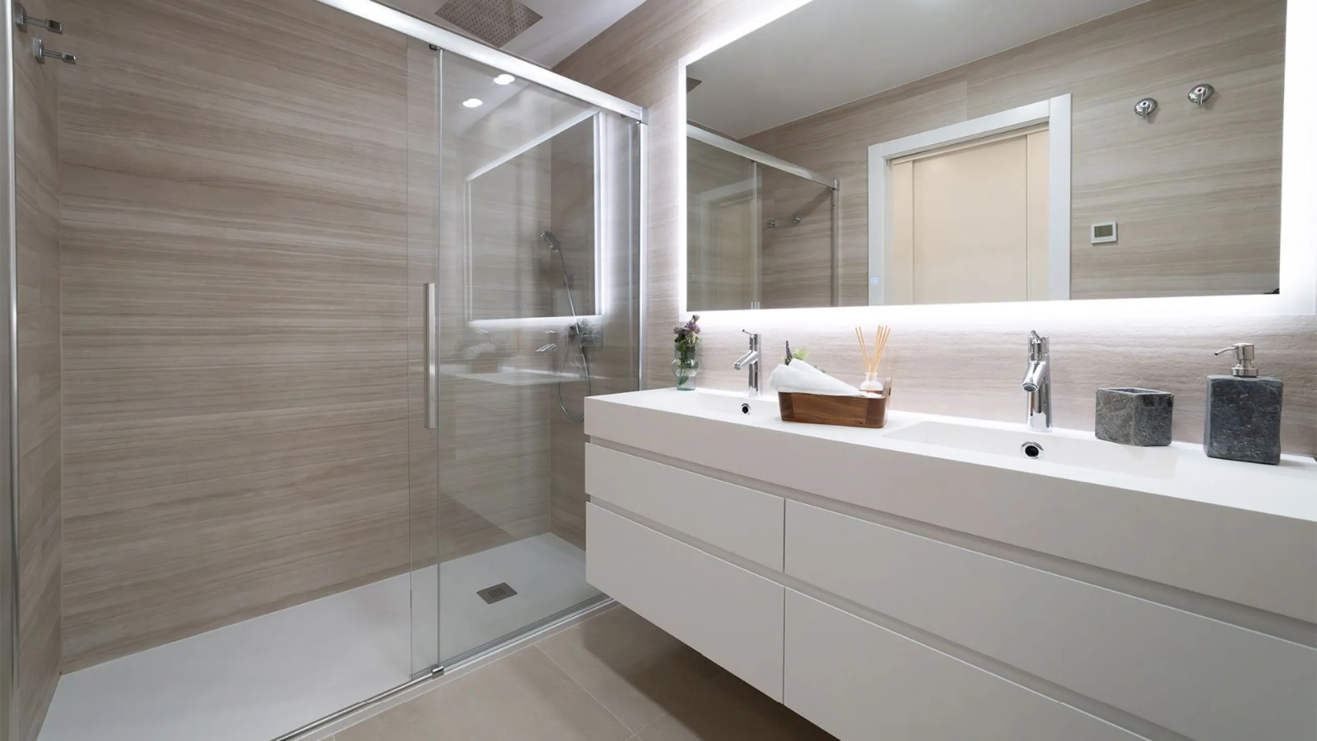 Spectacular Modern Apartments with Panoramic Sea Views in Benidorm, Alicante
