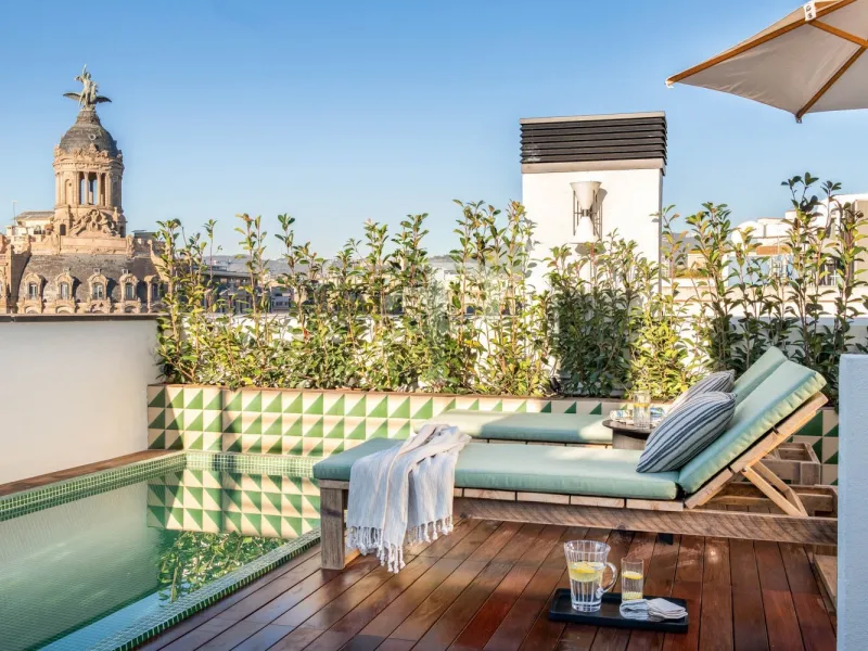 Designer Apartment with Pool on Passeig de Gracia, Barcelona