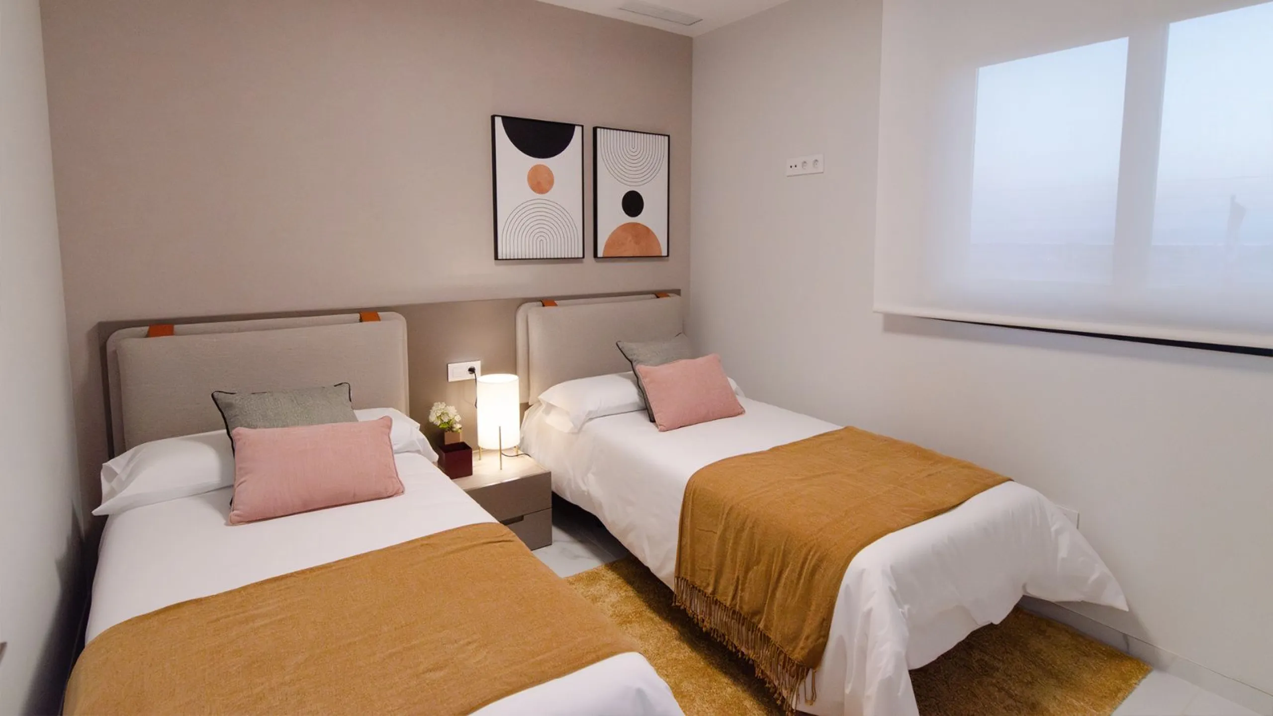 Moderne Wohnungen in einer natürlichen Umgebung zwischen Lagunen in Torrevieja, Alicante