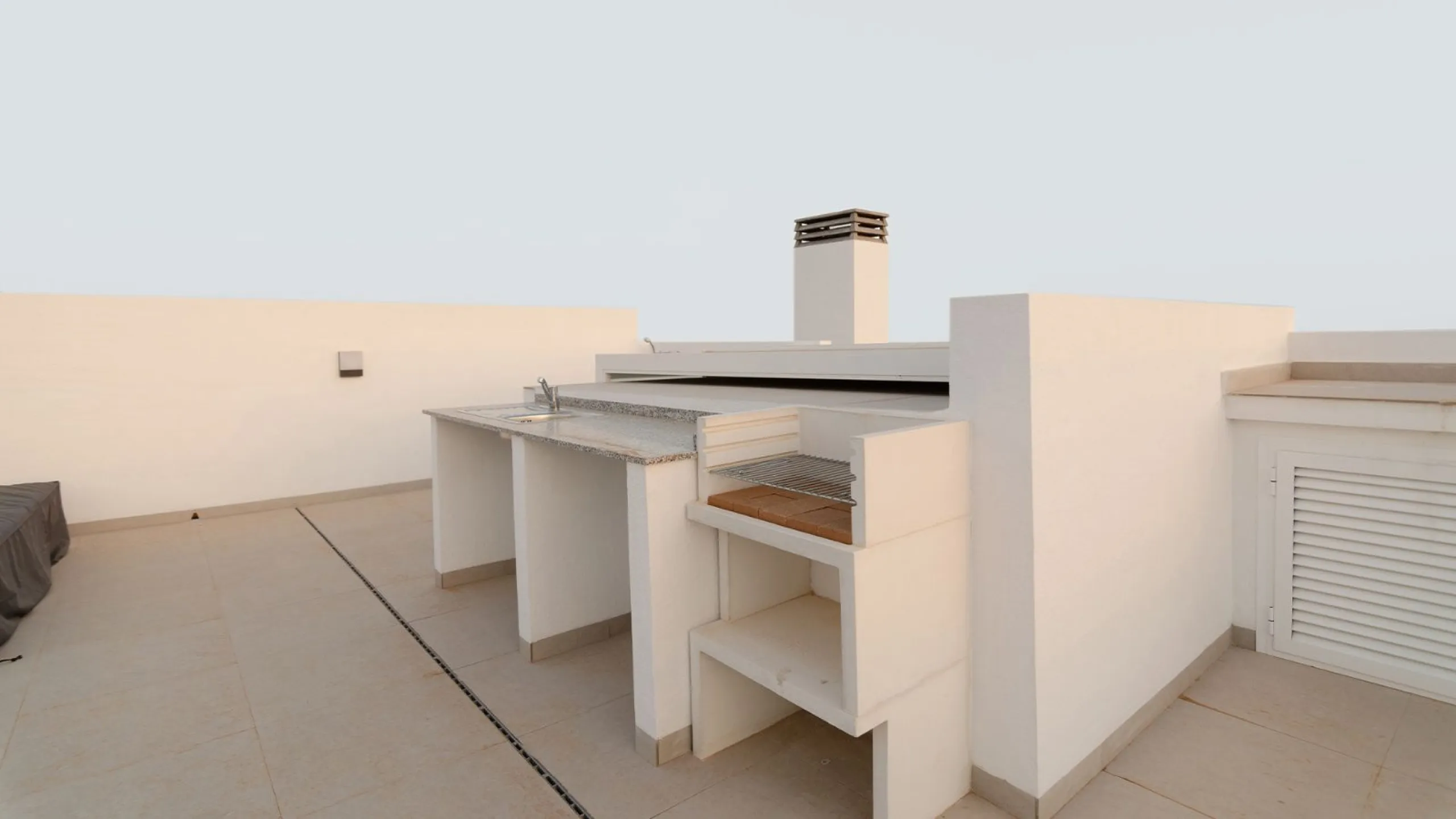 Moderne Wohnungen in einer natürlichen Umgebung zwischen Lagunen in Torrevieja, Alicante