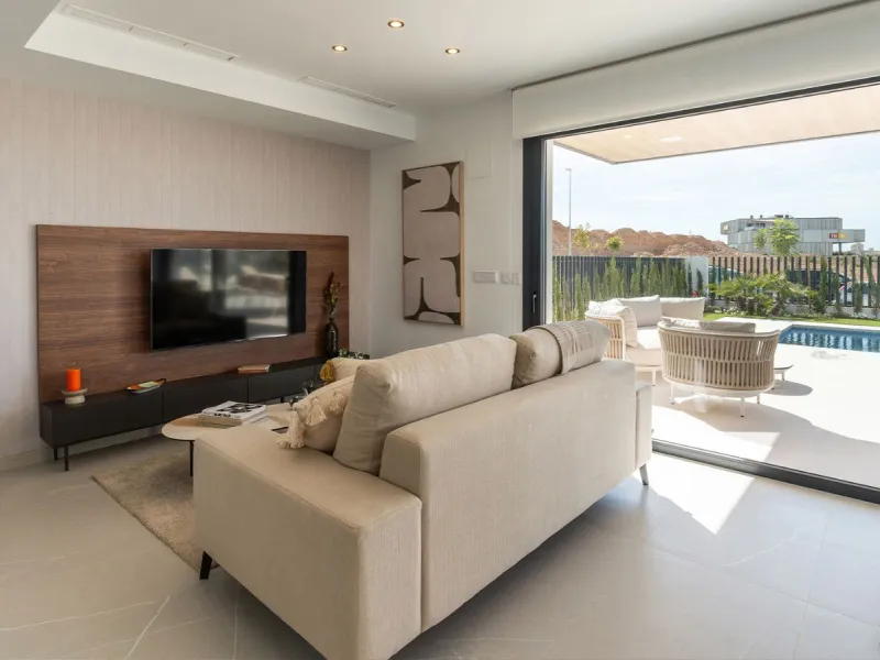 Moderne Wohnungen in einer natürlichen Umgebung zwischen Lagunen in Torrevieja, Alicante
