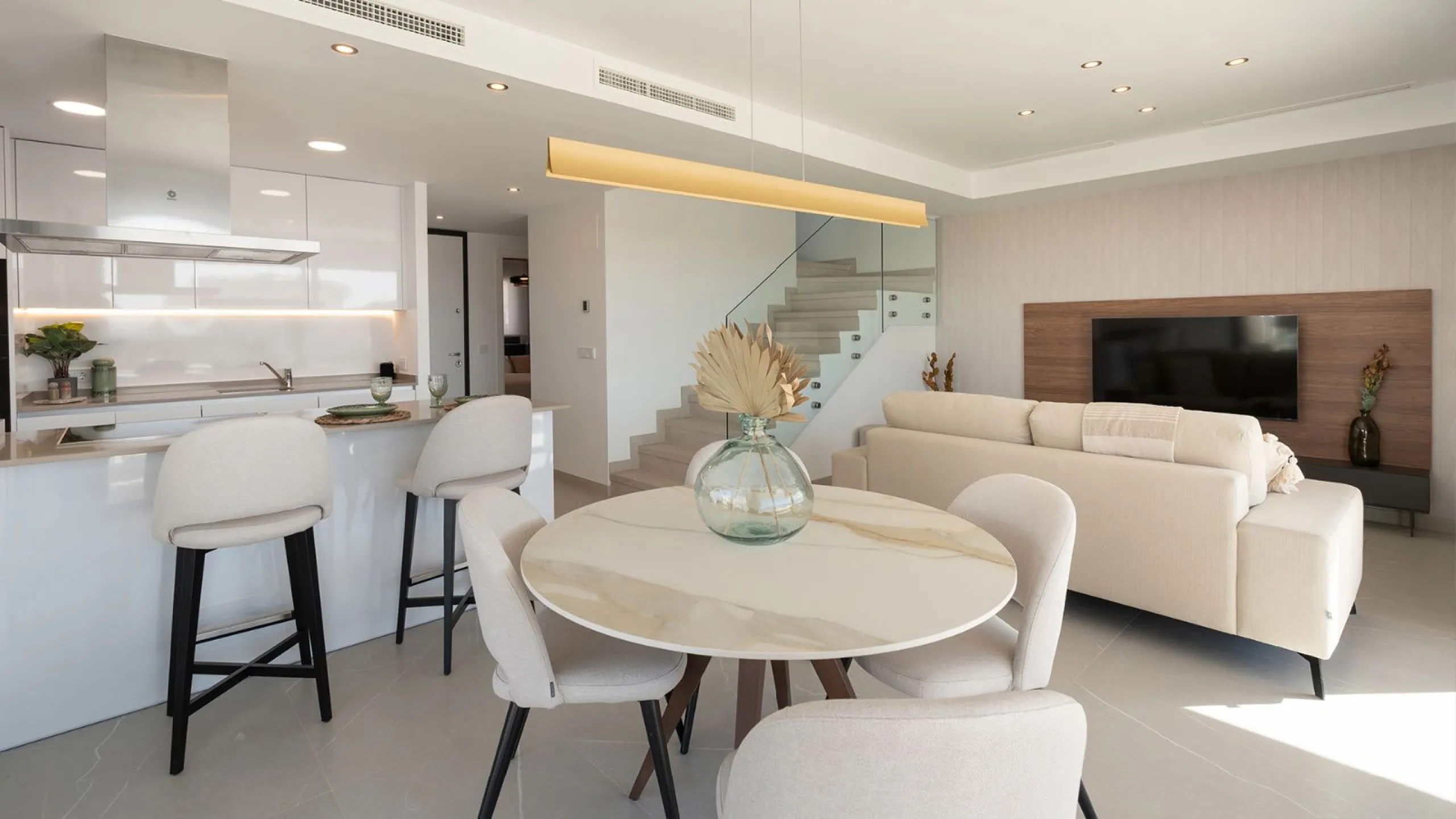 Moderne Wohnungen in einer natürlichen Umgebung zwischen Lagunen in Torrevieja, Alicante