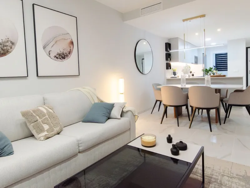 Moderne Wohnungen in einer natürlichen Umgebung zwischen Lagunen in Torrevieja, Alicante