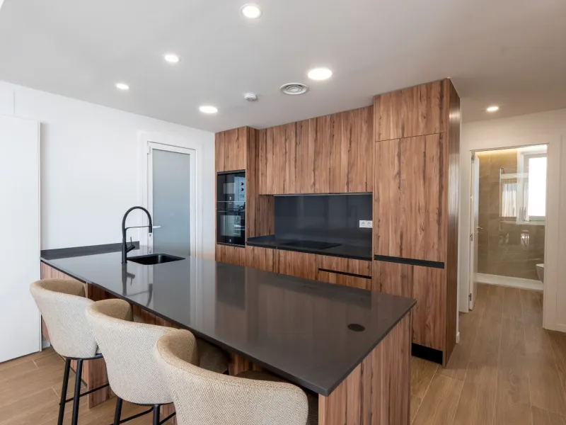 Exclusivo conjunto de villas con vistas panorámicas en Polop, Alicante