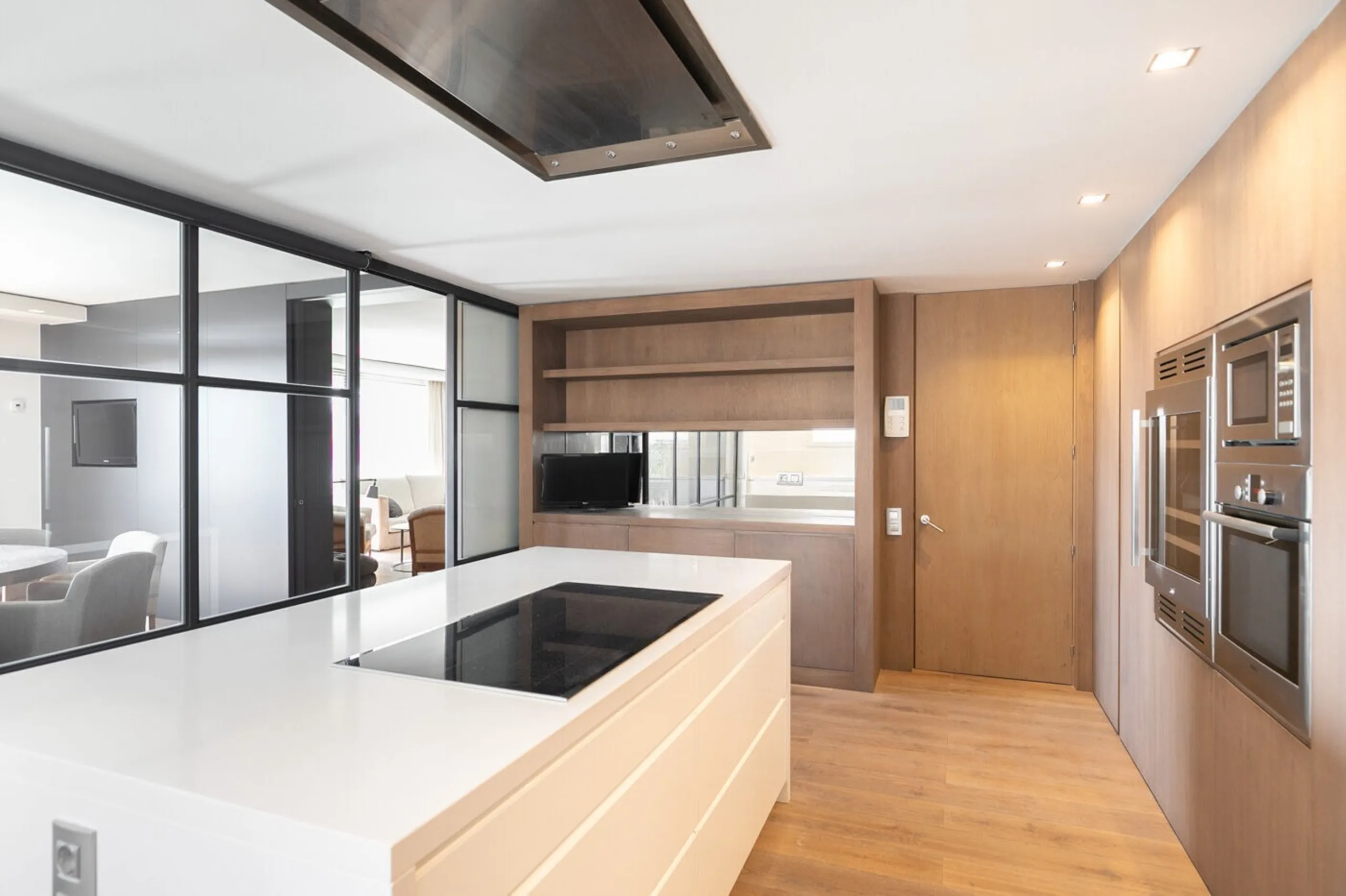 Designer Duplex Penthouse with Panoramic Views and Terraces in Les Tres Torres, Barcelona