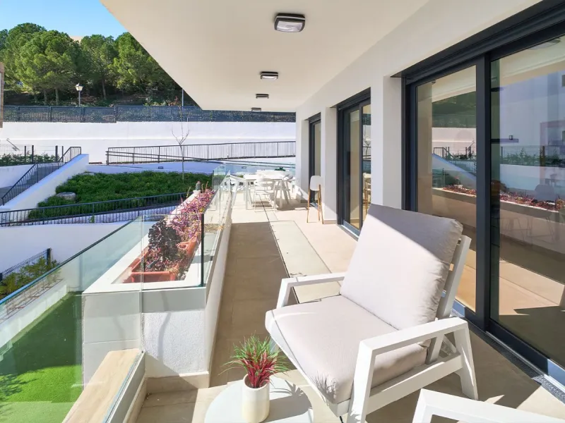 Moderno apartamento en el Triángulo de Oro de la Costa del Sol en Estepona, Málaga