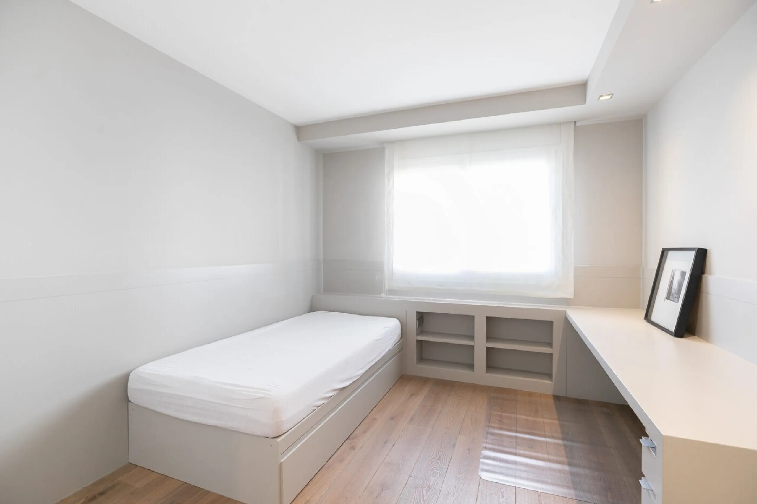 Designer Duplex Penthouse with Panoramic Views and Terraces in Les Tres Torres, Barcelona