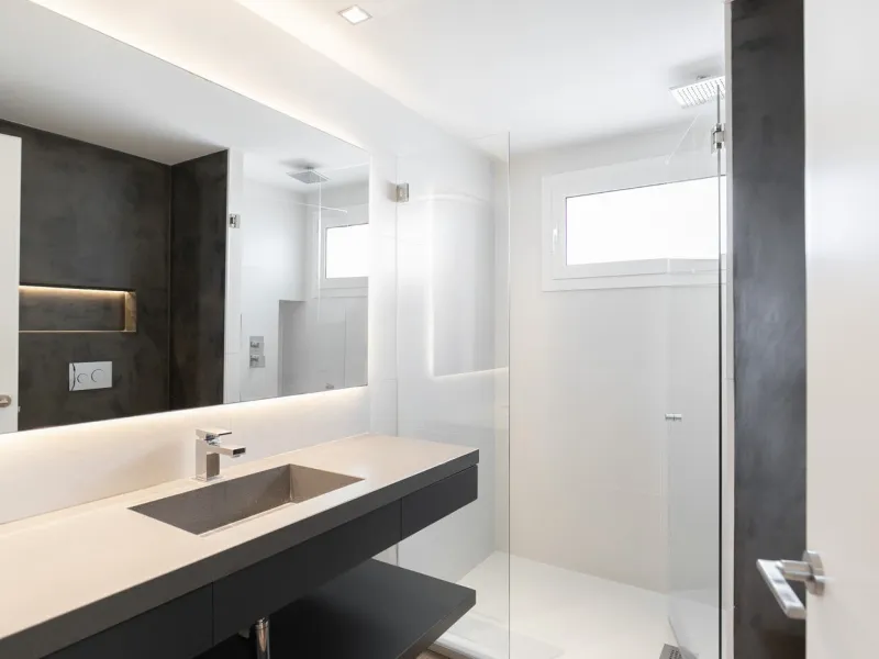 Designer Duplex Penthouse with Panoramic Views and Terraces in Les Tres Torres, Barcelona