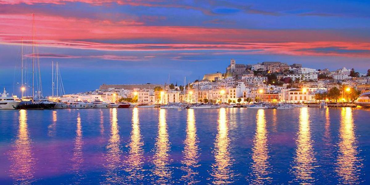 Immobilien in Ibiza-Stadt: Leitfaden für internationale Käufer