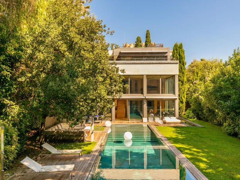 Detached House with Garden, Pool and Garage in Sant Gervasi – La Bonanova, Barcelona