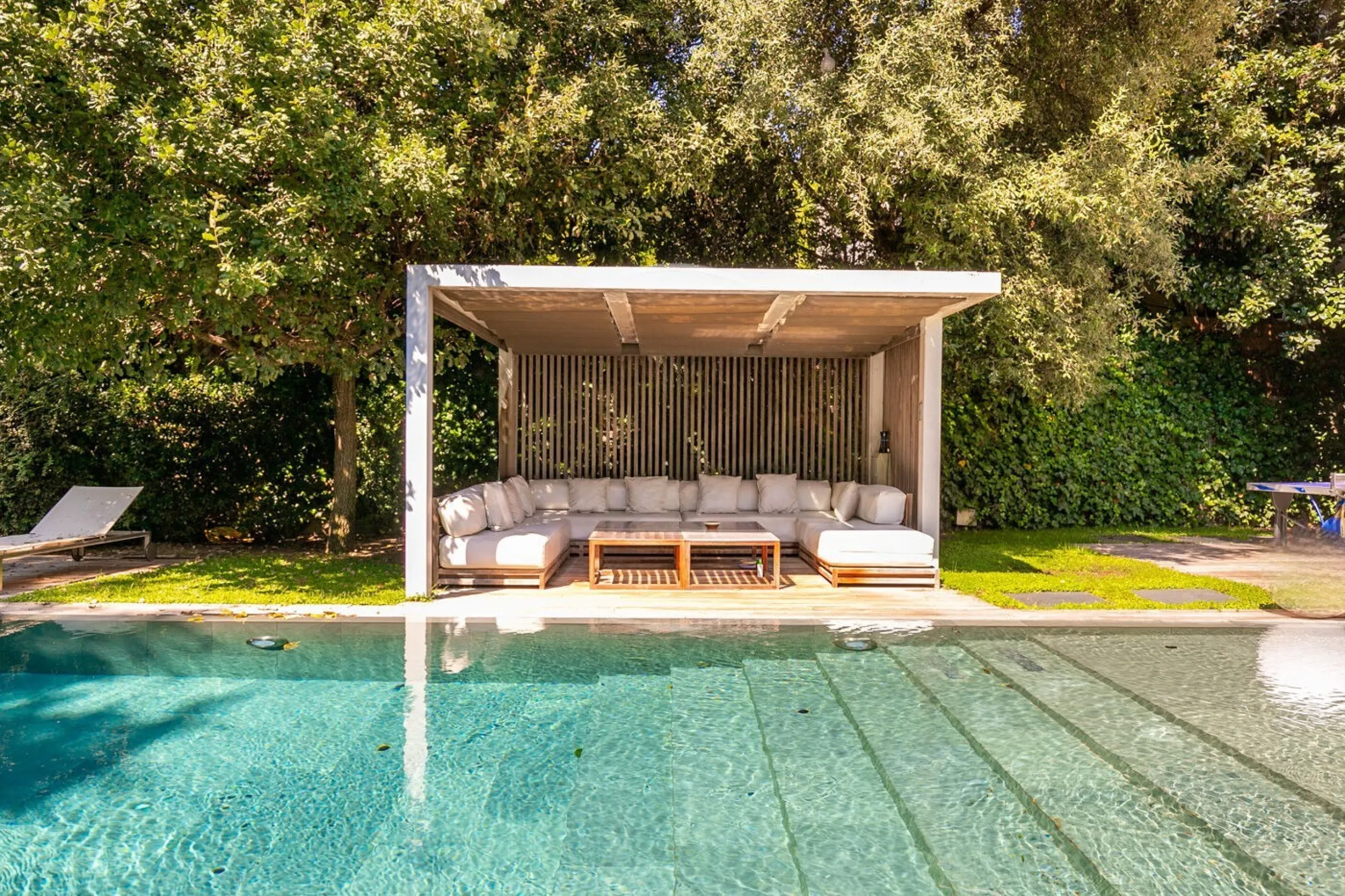 Detached House with Garden, Pool and Garage in Sant Gervasi – La Bonanova, Barcelona