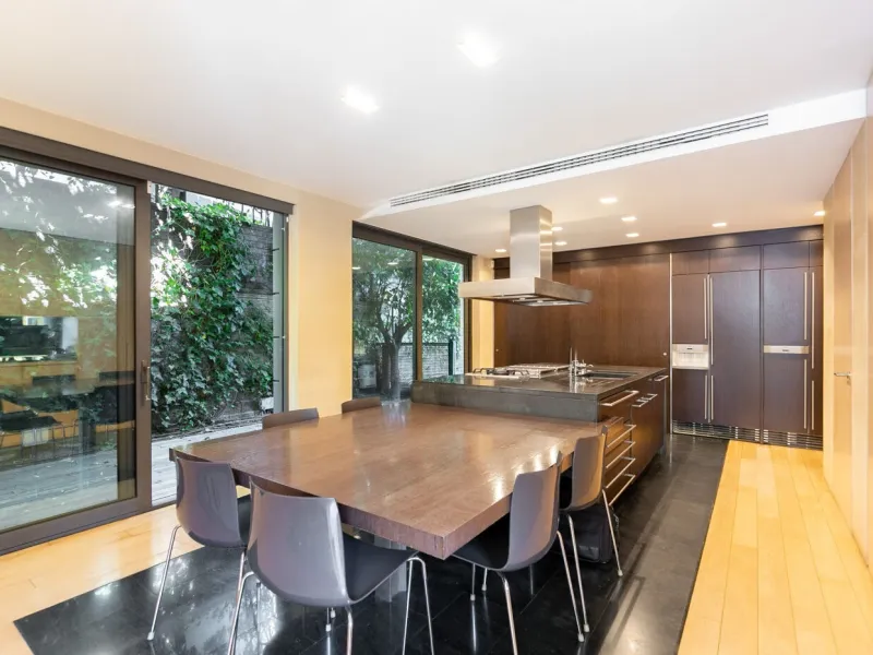 Detached House with Garden, Pool and Garage in Sant Gervasi – La Bonanova, Barcelona