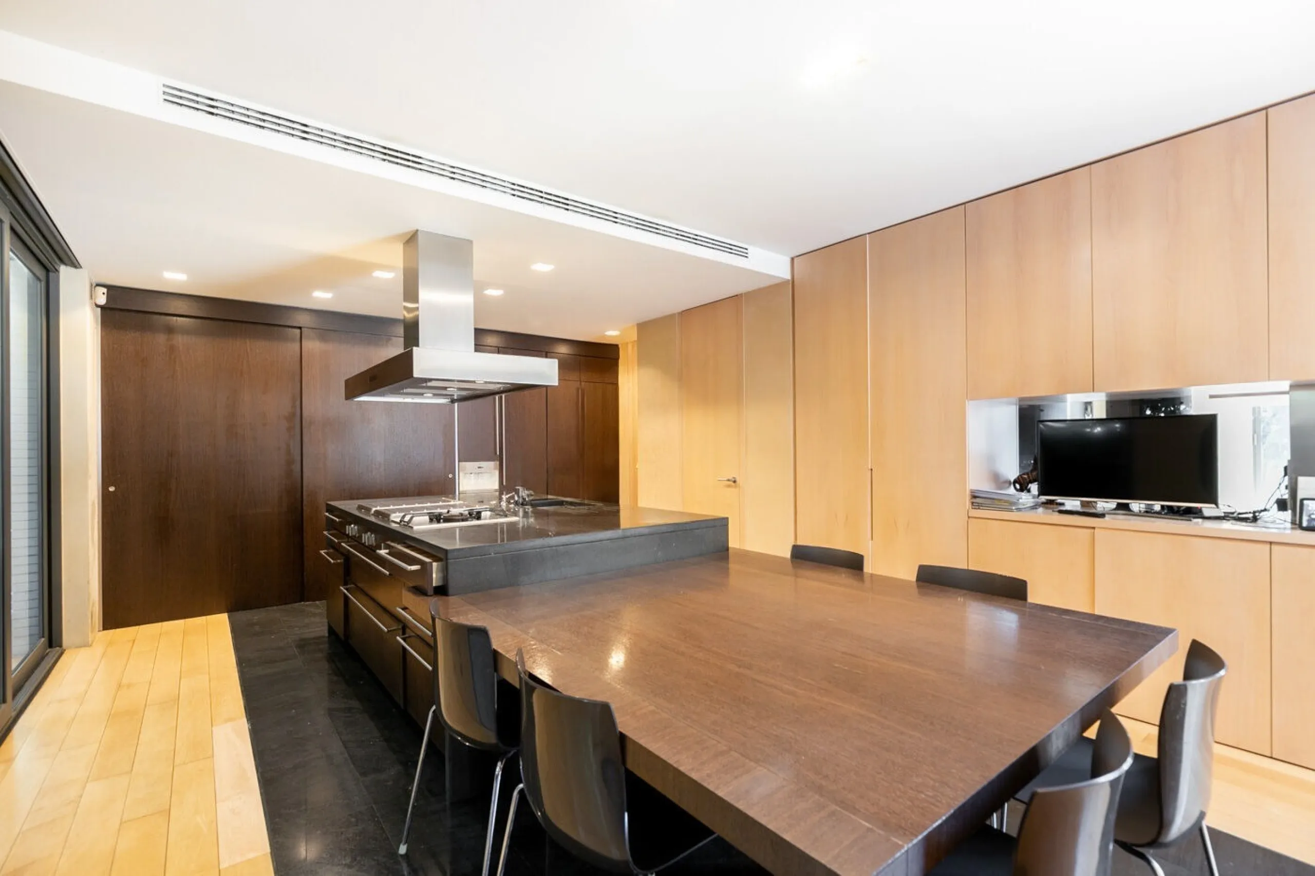 Detached House with Garden, Pool and Garage in Sant Gervasi – La Bonanova, Barcelona