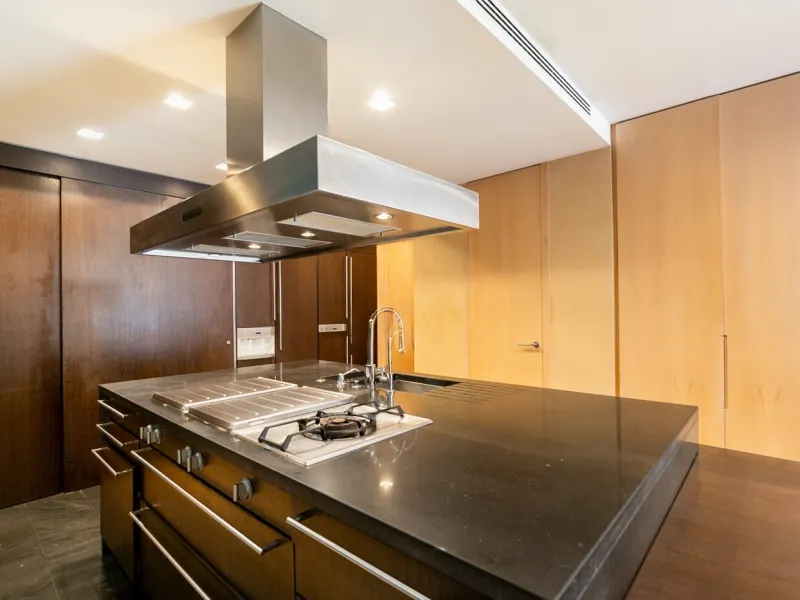 Detached House with Garden, Pool and Garage in Sant Gervasi – La Bonanova, Barcelona
