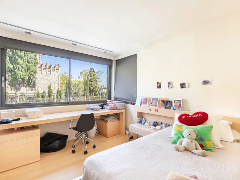 Detached House with Garden, Pool and Garage in Sant Gervasi – La Bonanova, Barcelona