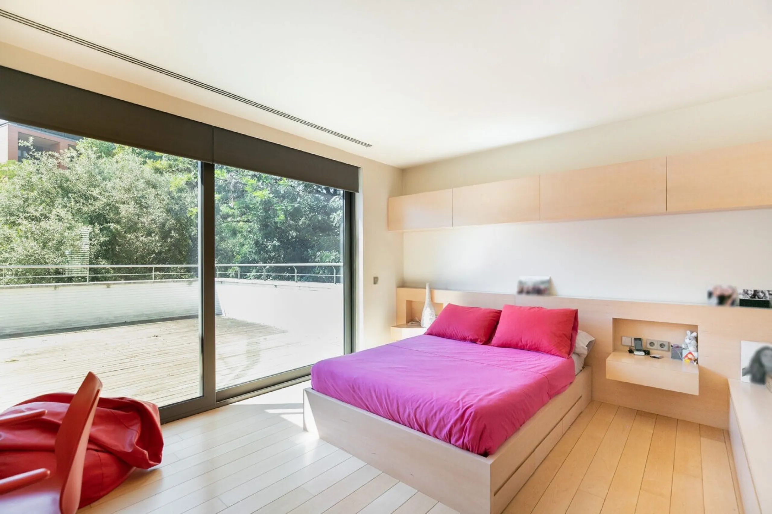 Detached House with Garden, Pool and Garage in Sant Gervasi – La Bonanova, Barcelona