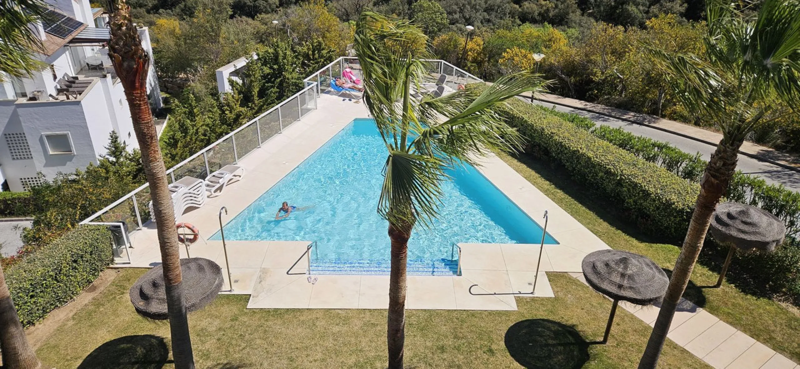 Apartment - Penthouse в продаже в Marbella, Málaga. В доме 3 спален и 2 ванных комнат. Площадь дома 114 м²