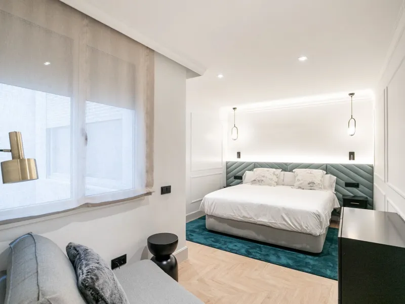 Luxury Apartment with Terrace and Casa Batlló Views on Passeig de Gracia, Barcelona
