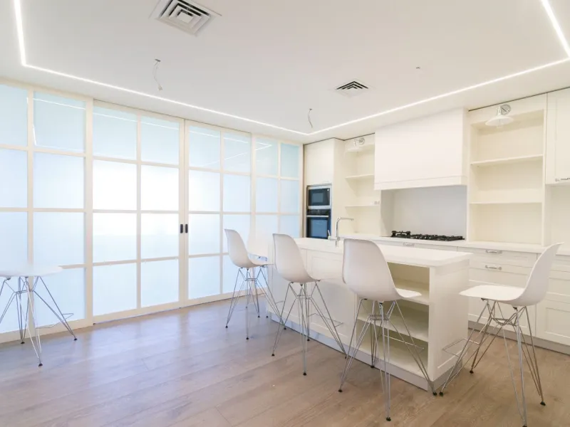 Elegant High-Floor Apartment with Park Views in Turó Park, Barcelona