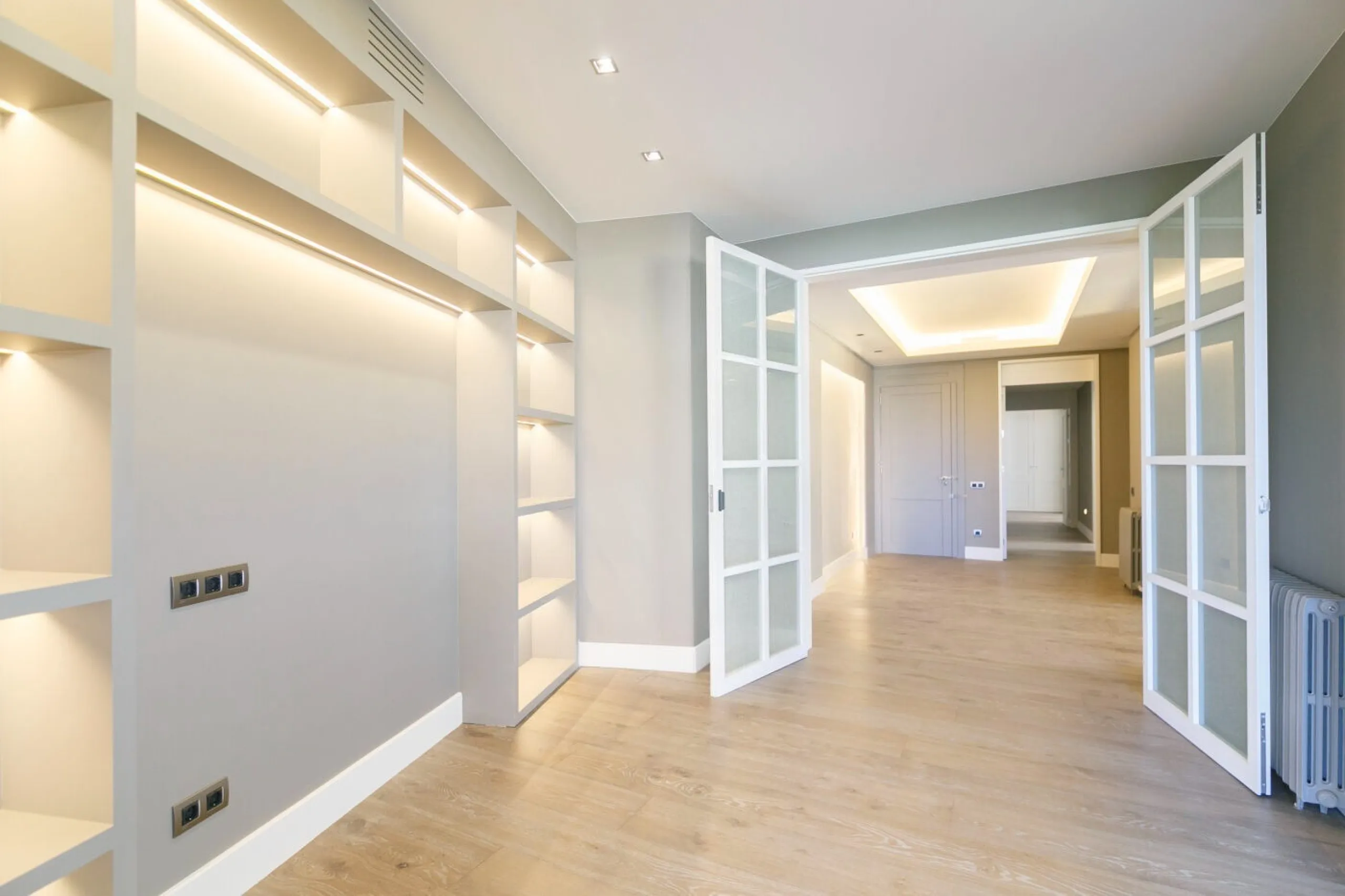 Elegant High-Floor Apartment with Park Views in Turó Park, Barcelona