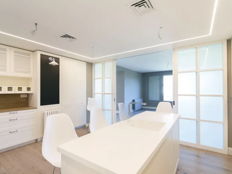 Elegant High-Floor Apartment with Park Views in Turó Park, Barcelona