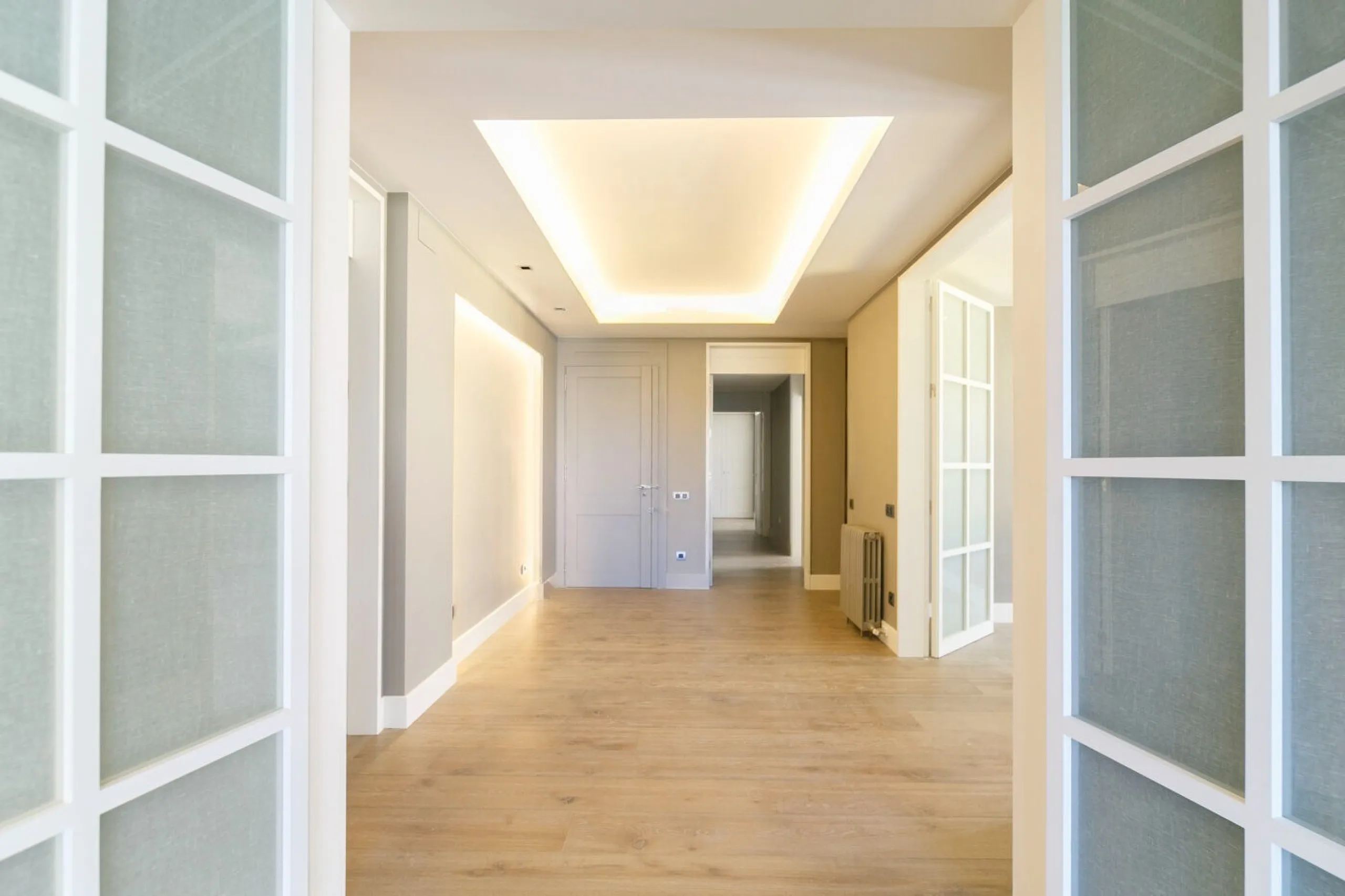 Elegant High-Floor Apartment with Park Views in Turó Park, Barcelona