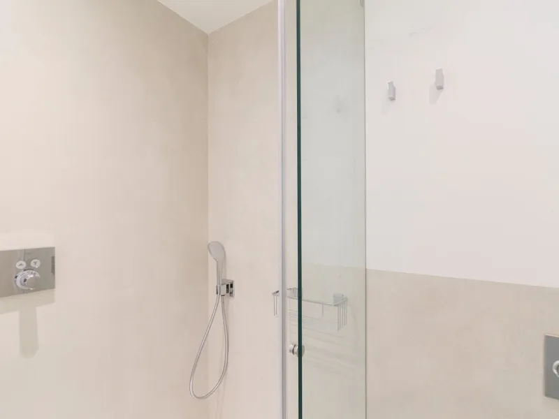 Elegant High-Floor Apartment with Park Views in Turó Park, Barcelona
