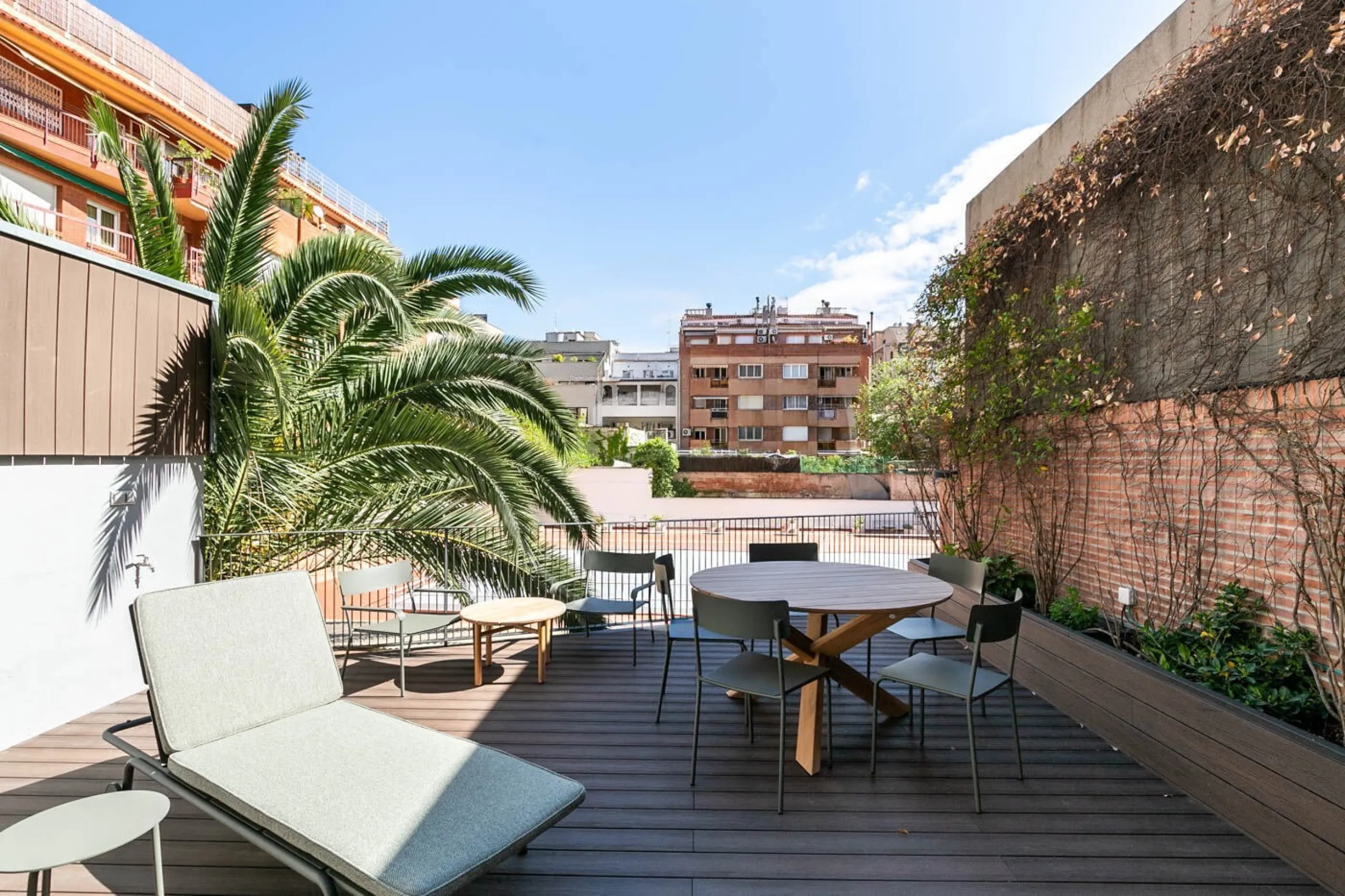 Luxury Duplex with Private Pool and Garden in Sant Gervasi, Barcelona